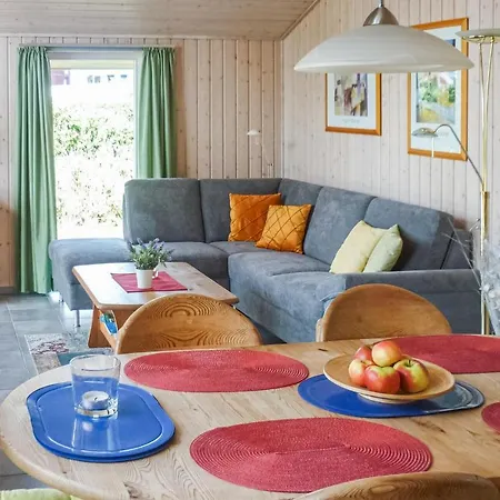 Beautiful Home In Rechlin With Sauna 펜션 레힐린